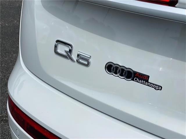 new 2024 Audi Q5 e car