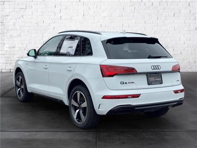 new 2024 Audi Q5 car