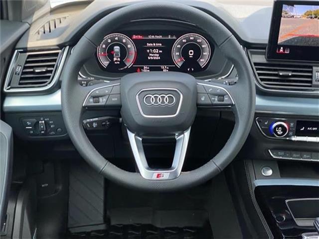 new 2024 Audi Q5 car