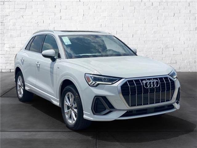 new 2024 Audi Q3 car