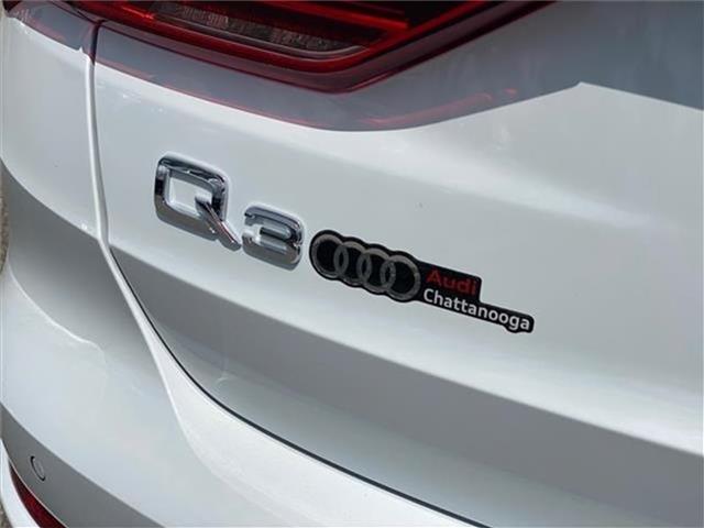 new 2024 Audi Q3 car