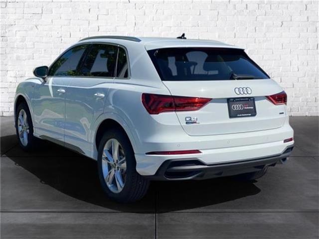 new 2024 Audi Q3 car