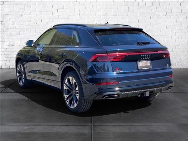 new 2025 Audi Q8 car