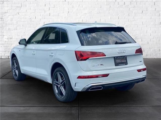 new 2024 Audi Q5 e car