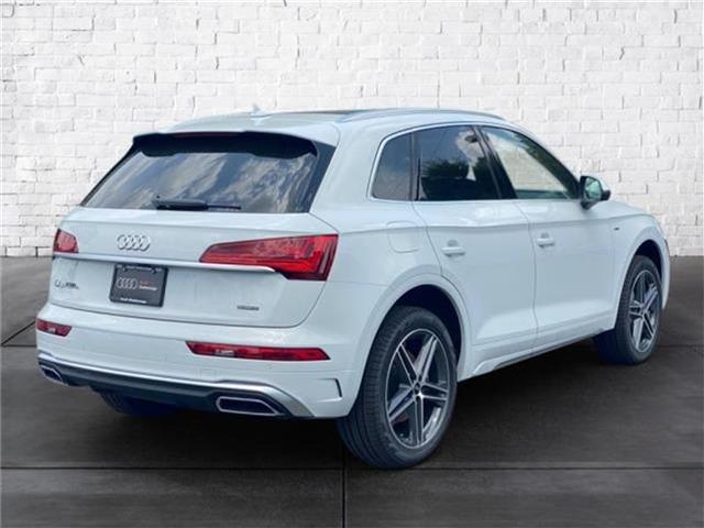 new 2024 Audi Q5 e car