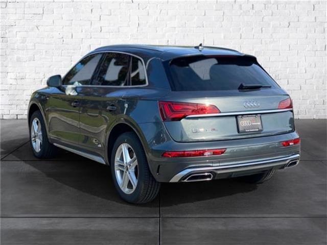 new 2025 Audi Q5 e car