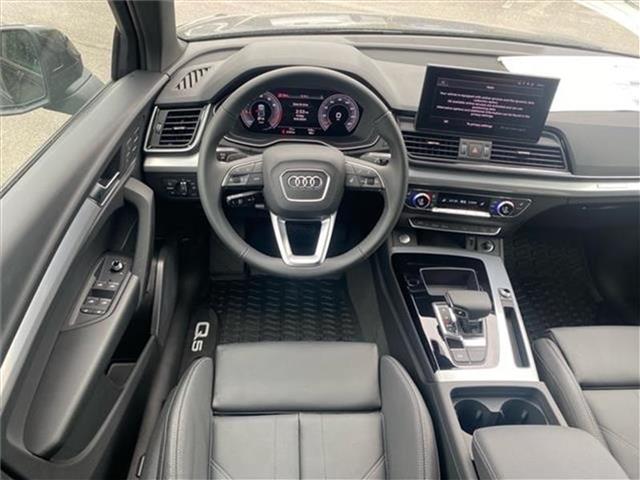 new 2024 Audi Q5 car