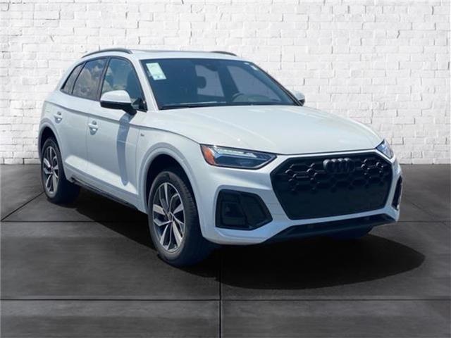 new 2024 Audi Q5 car