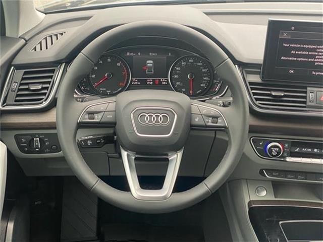 new 2024 Audi Q5 car