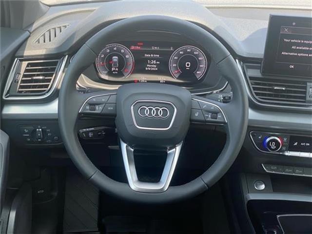 new 2024 Audi Q5 car