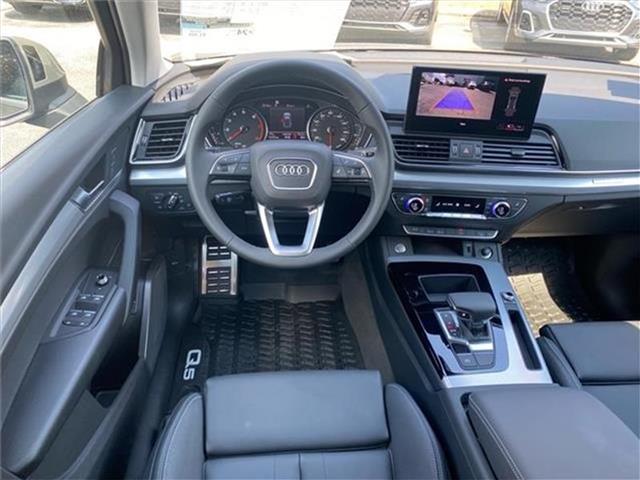 new 2024 Audi Q5 car