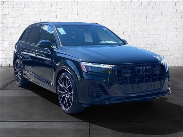 new 2025 Audi Q7 car