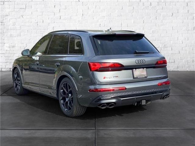 new 2025 Audi SQ7 car