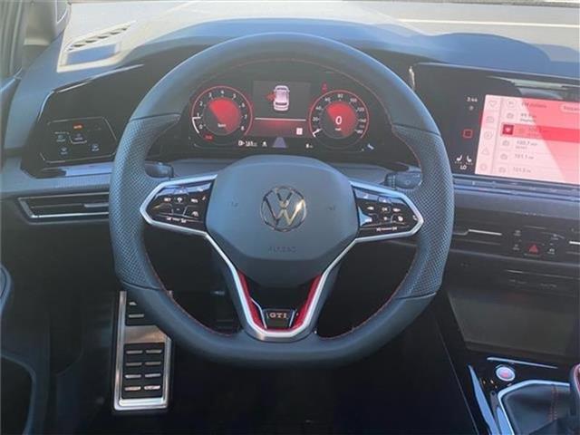 new 2024 Volkswagen Golf GTI car