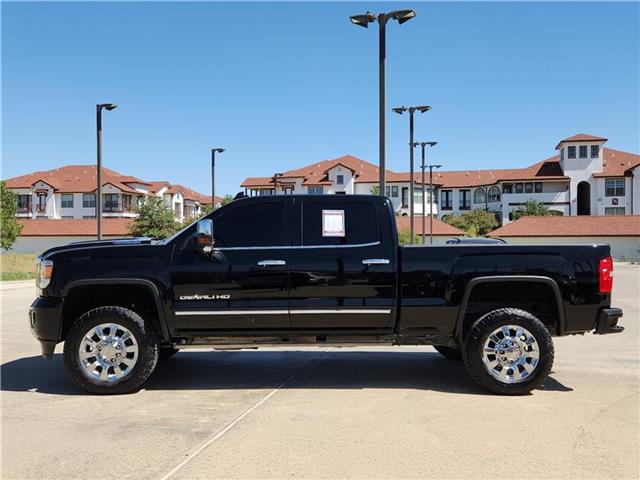 used 2018 GMC Sierra 2500HD car, priced at $42,996