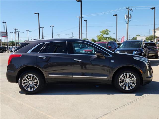 used 2017 Cadillac XT5 car, priced at $22,996