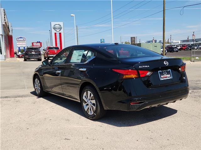 new 2025 Nissan Altima car, priced at $30,135