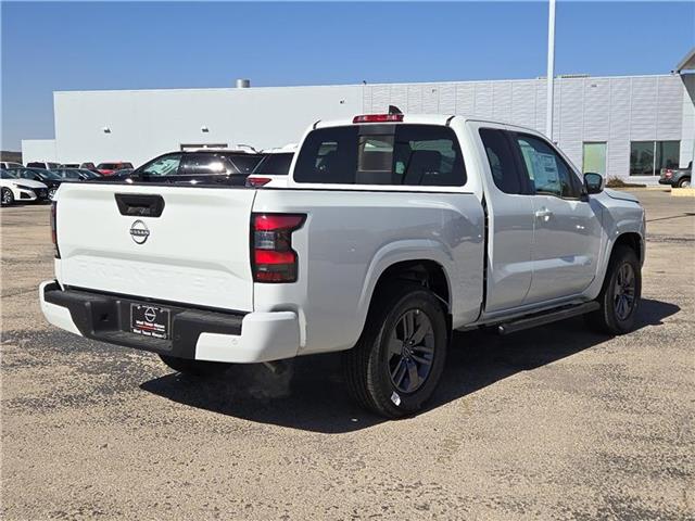 new 2025 Nissan Frontier car