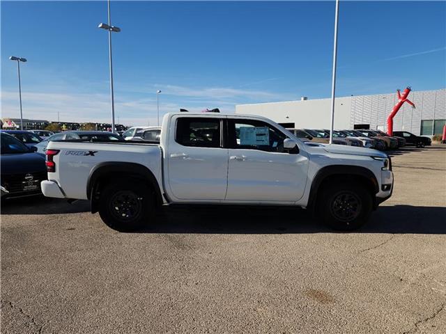 new 2025 Nissan Frontier car