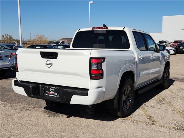 new 2025 Nissan Frontier car