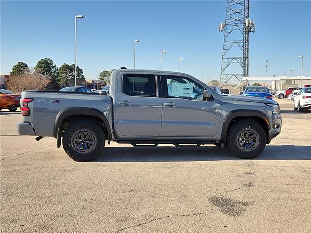 new 2025 Nissan Frontier car