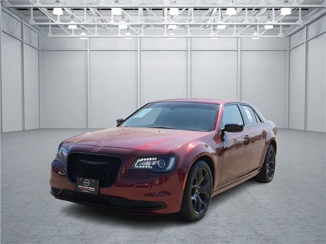 used 2023 Chrysler 300 car, priced at $30,996