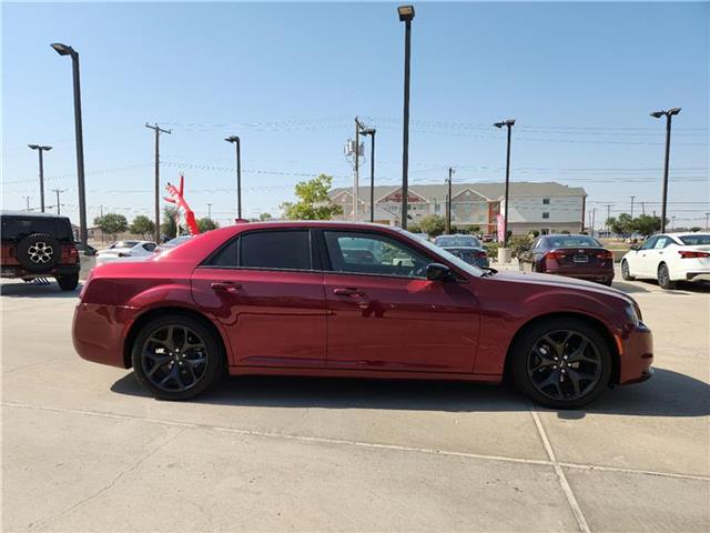 used 2023 Chrysler 300 car, priced at $30,996