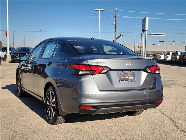 new 2025 Nissan Versa car