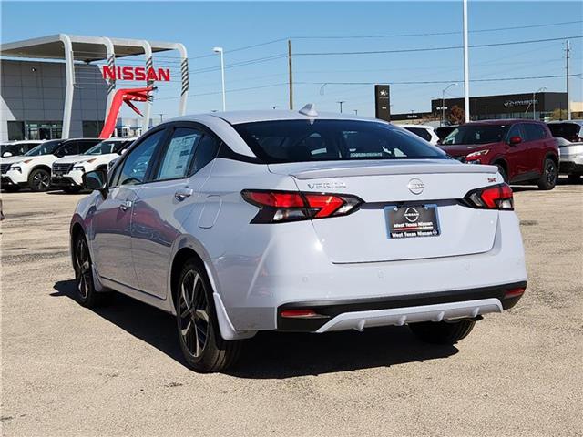 new 2025 Nissan Versa car