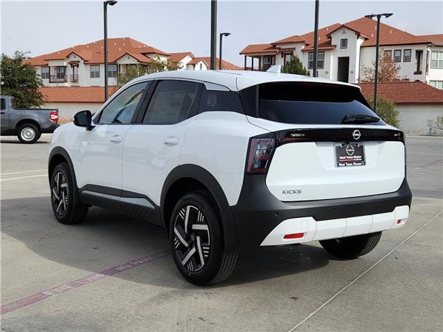 new 2025 Nissan Kicks car