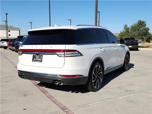 used 2020 Lincoln Aviator car, priced at $41,996