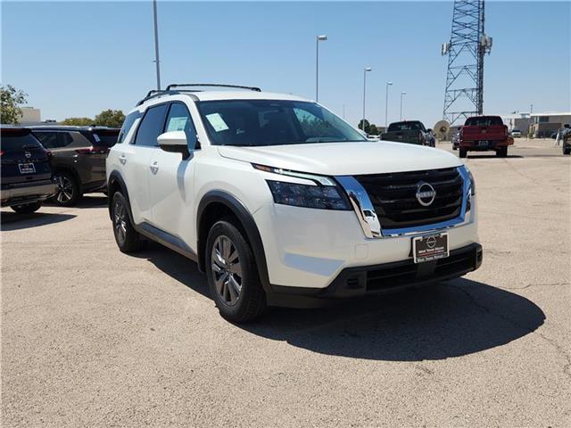 new 2024 Nissan Pathfinder car, priced at $44,580