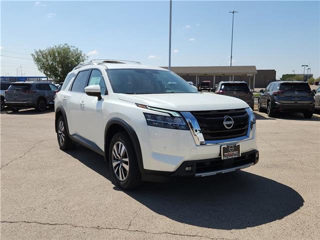 new 2024 Nissan Pathfinder car, priced at $48,175