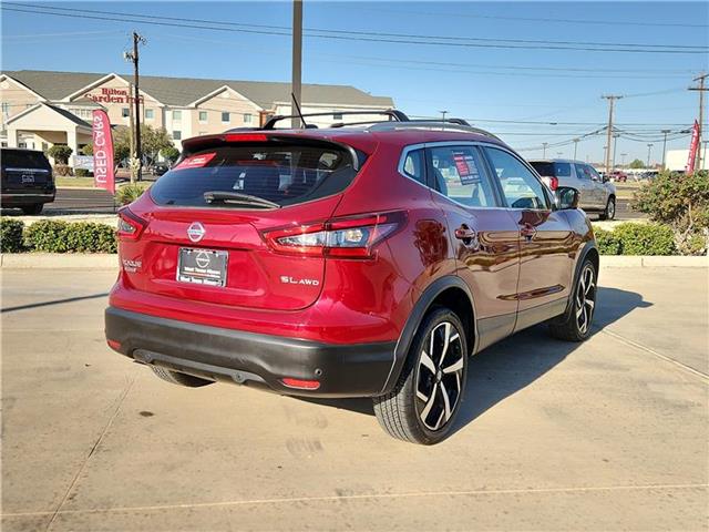 used 2022 Nissan Rogue Sport car, priced at $29,999