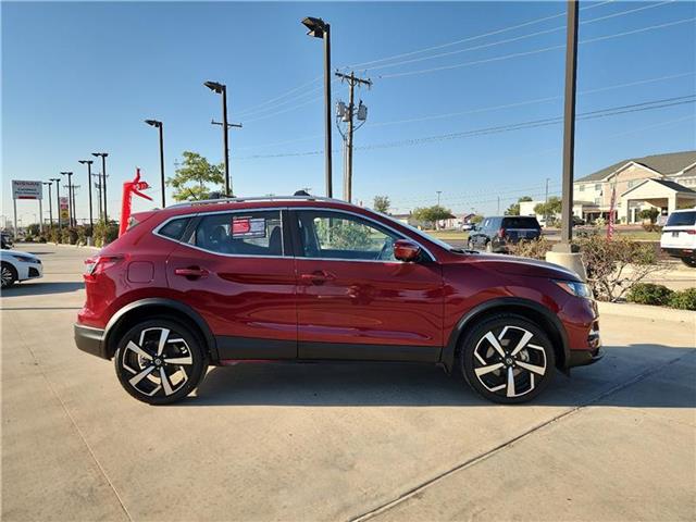 used 2022 Nissan Rogue Sport car, priced at $29,999