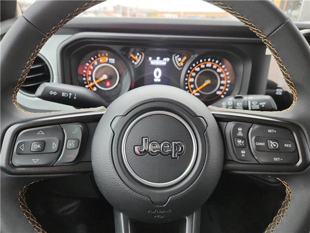 new 2025 Jeep Wrangler car, priced at $51,595