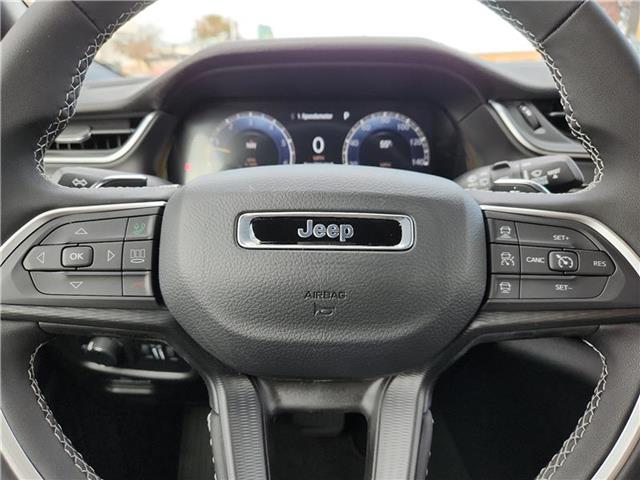 new 2025 Jeep Grand Cherokee car, priced at $41,420