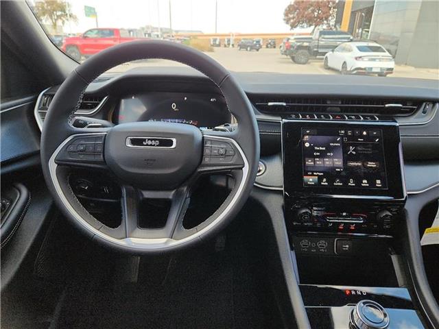 new 2025 Jeep Grand Cherokee car, priced at $41,420