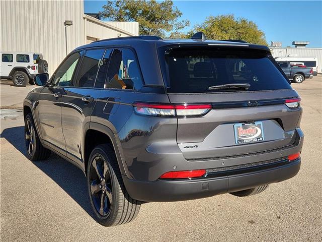 new 2025 Jeep Grand Cherokee car, priced at $50,170