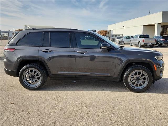 used 2023 Jeep Grand Cherokee car, priced at $36,995