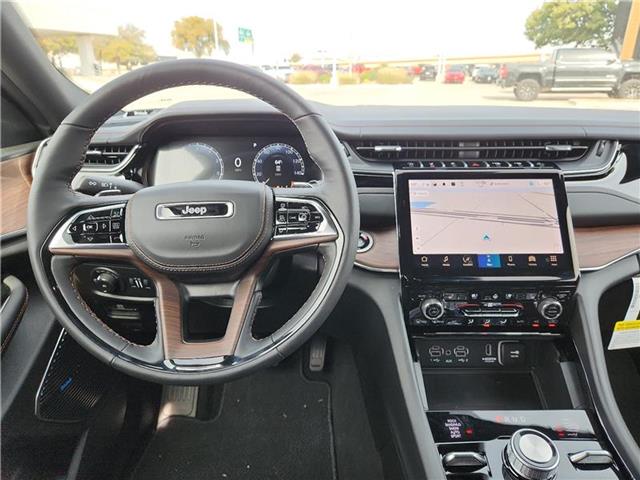 new 2025 Jeep Grand Cherokee car, priced at $72,840