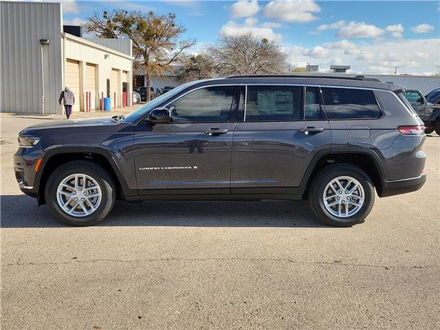 new 2024 Jeep Grand Cherokee L car, priced at $45,170