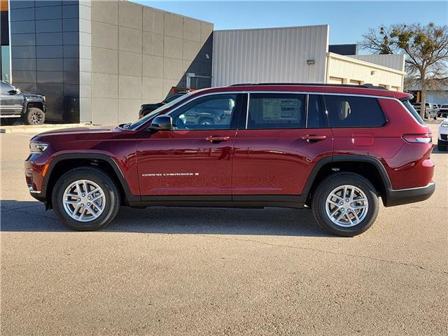 new 2025 Jeep Grand Cherokee L car, priced at $45,715