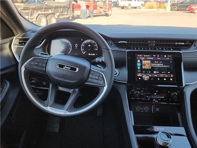 new 2025 Jeep Grand Cherokee L car, priced at $45,715