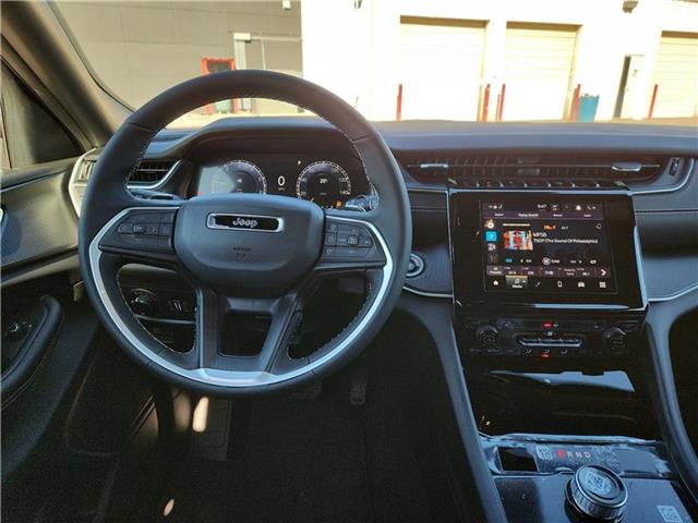 new 2025 Jeep Grand Cherokee L car, priced at $51,670