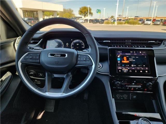 new 2025 Jeep Grand Cherokee L car, priced at $52,570