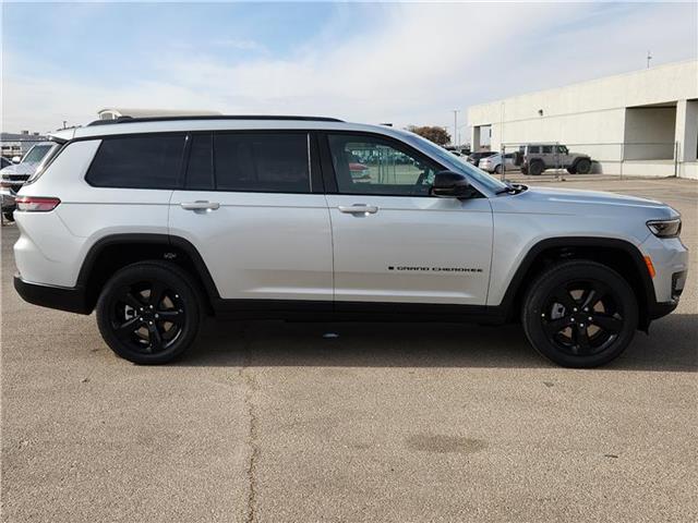 new 2025 Jeep Grand Cherokee L car, priced at $52,170