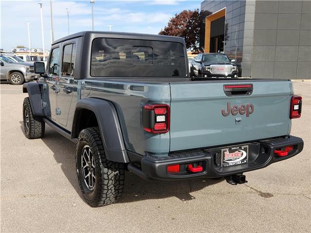 new 2024 Jeep Gladiator car, priced at $66,395