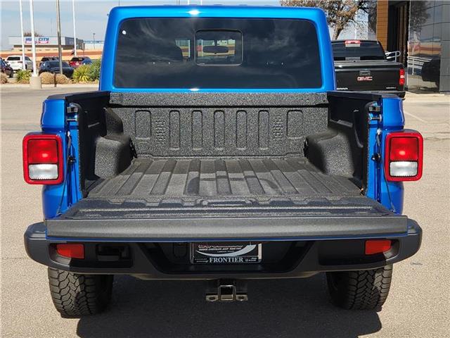 new 2025 Jeep Gladiator car, priced at $47,230