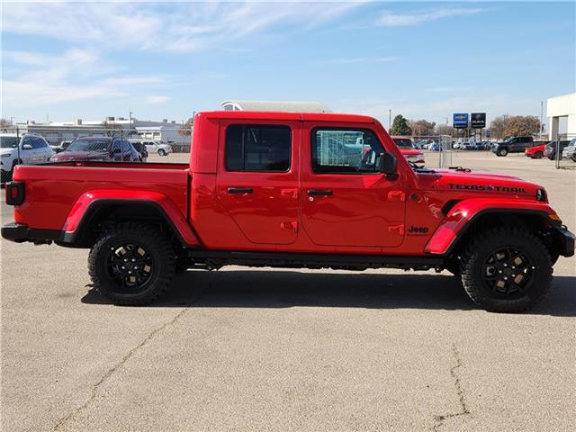 new 2025 Jeep Gladiator car, priced at $55,135